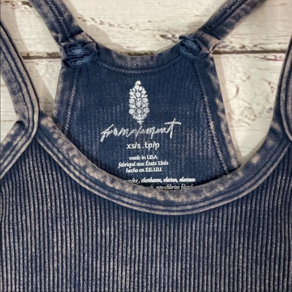 NWOT free people movement happiness runs crop top - Picture 5 of 5